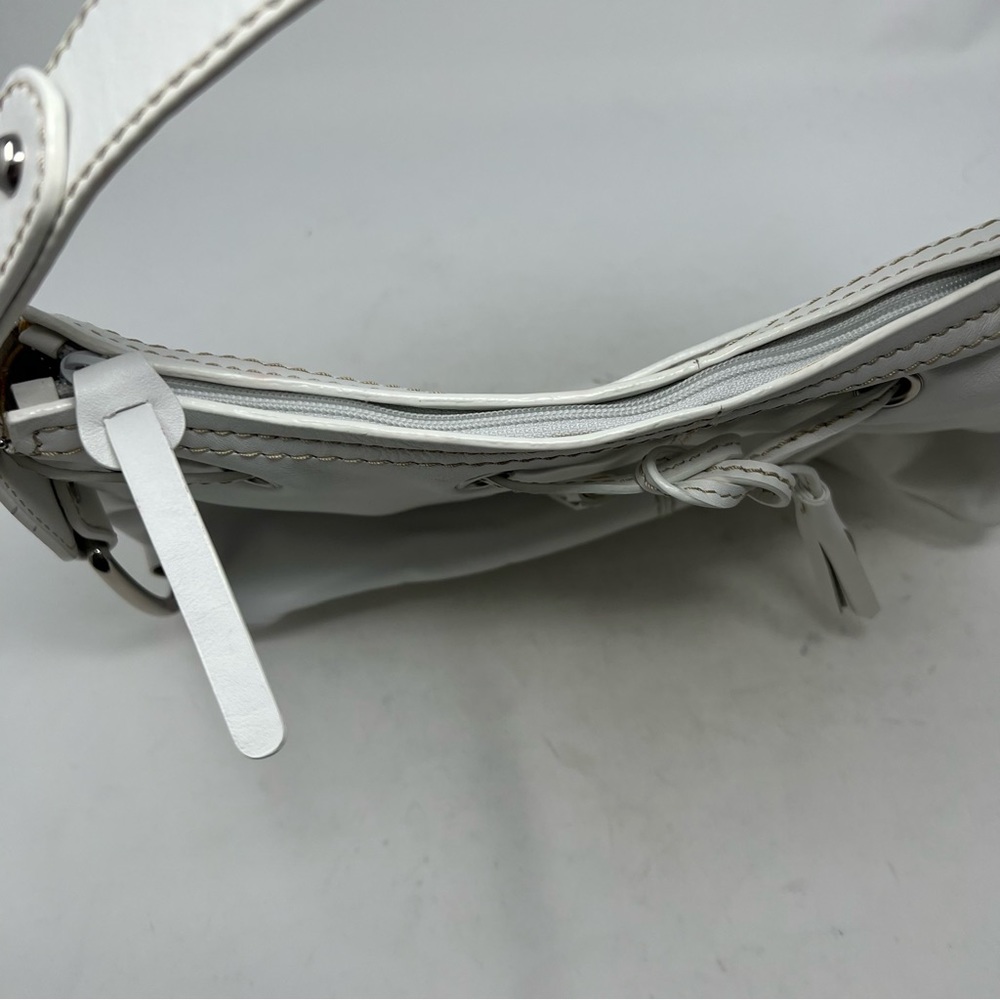 Bloomingdale’s White Leather Shoulder Bag Drawstring Zip Silver Accents - Picture 6 of 12